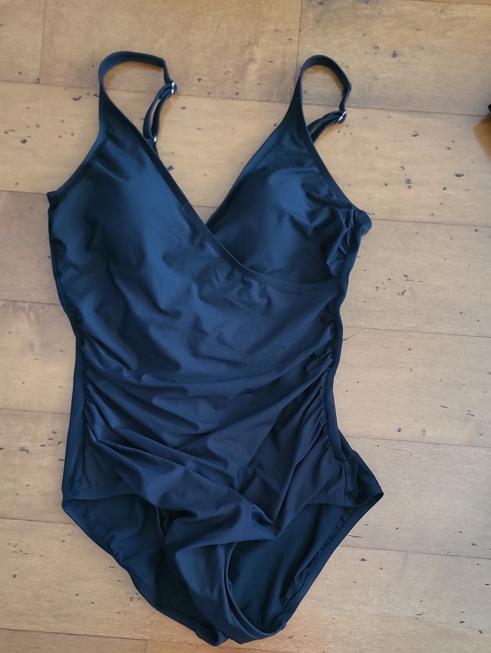 Miraclesuit Miradonna Swimsuit - Picture 3 of 3